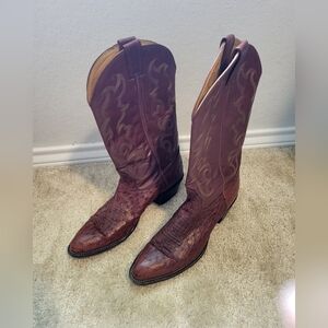 Men's size 9 Ostrich Cowboy Boots